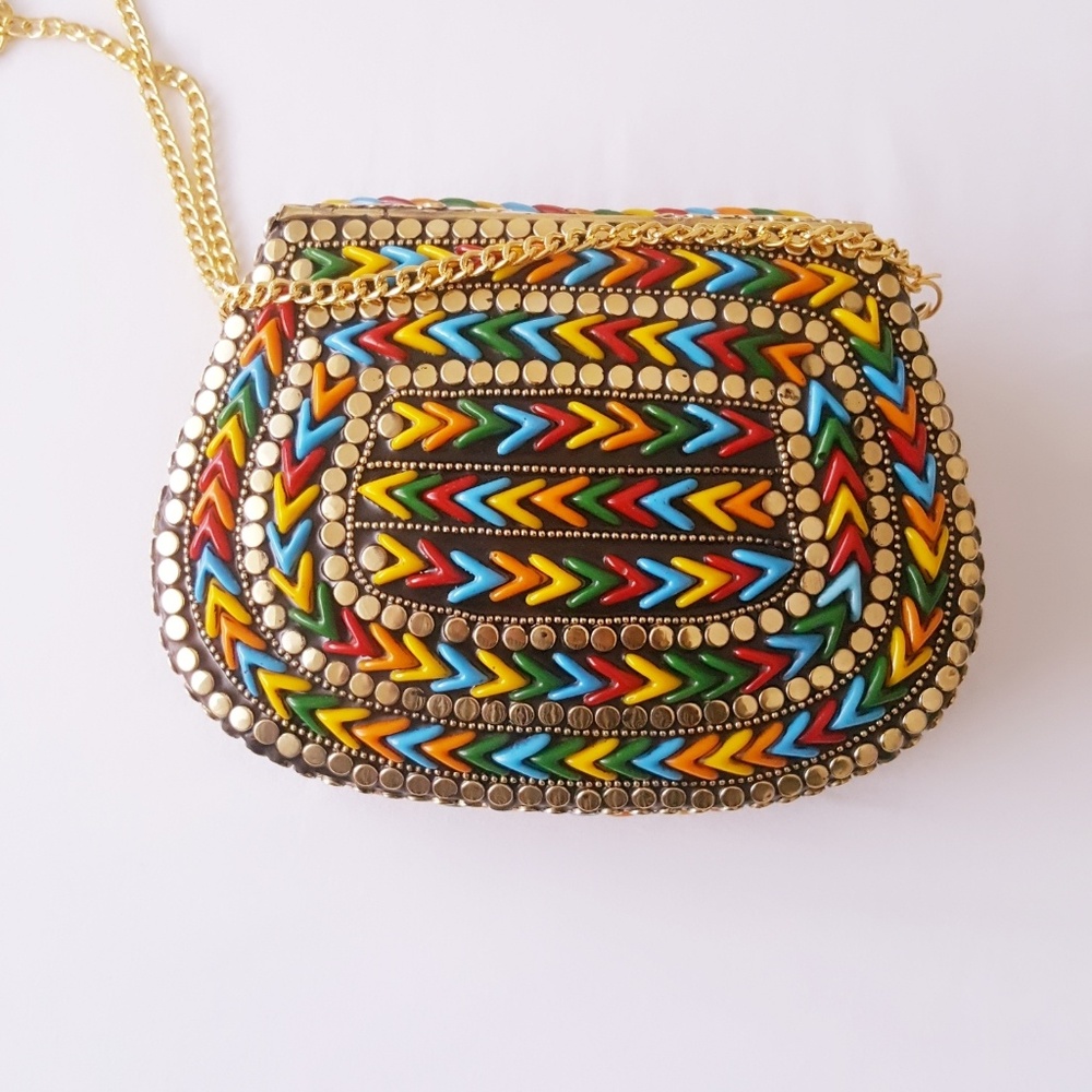 Vintage Metal Case Clutch - Picture 5 of 7